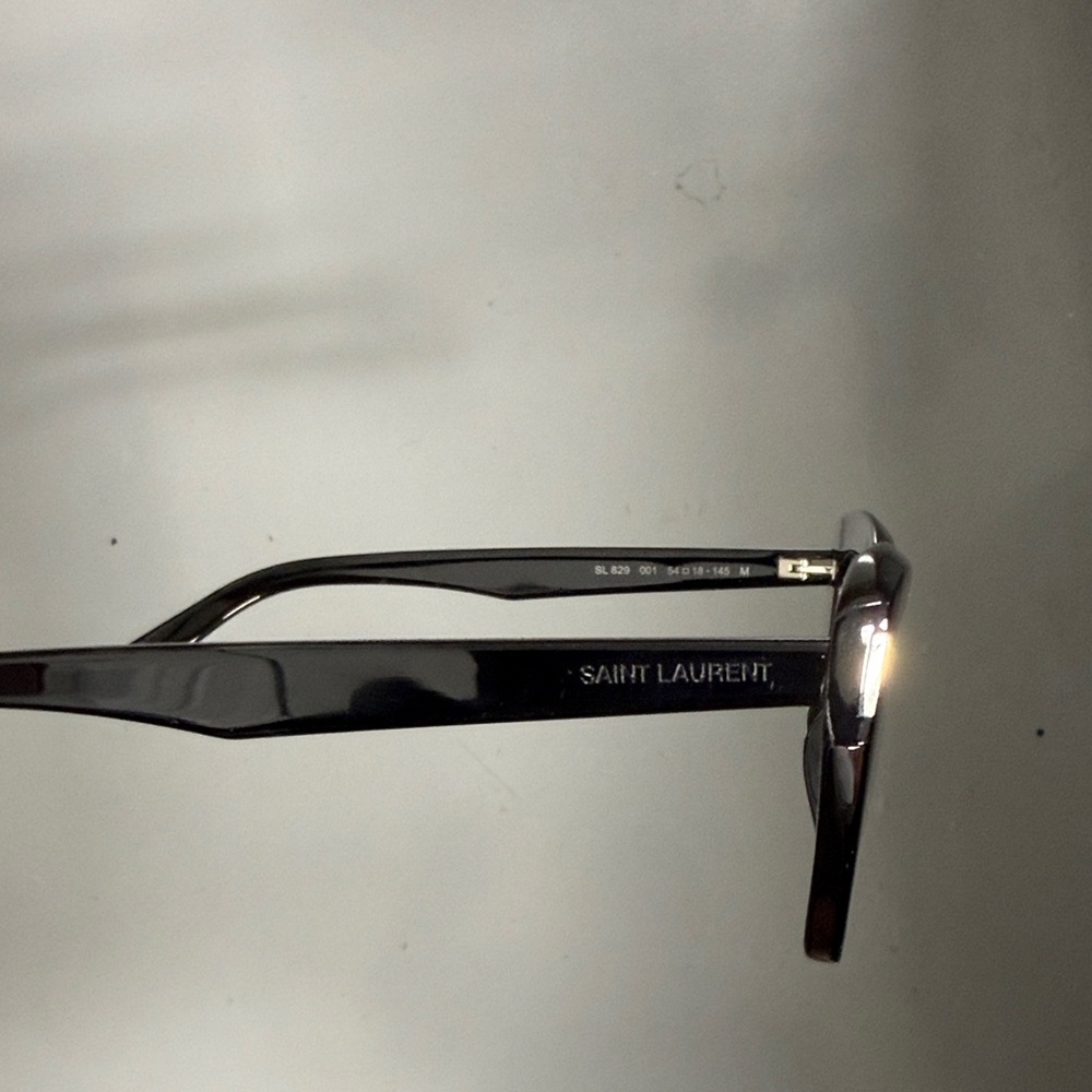 Saint Laurent Glossy Black Oversized Cat-Eye Glasses SL 829 - Picture 4 of 4